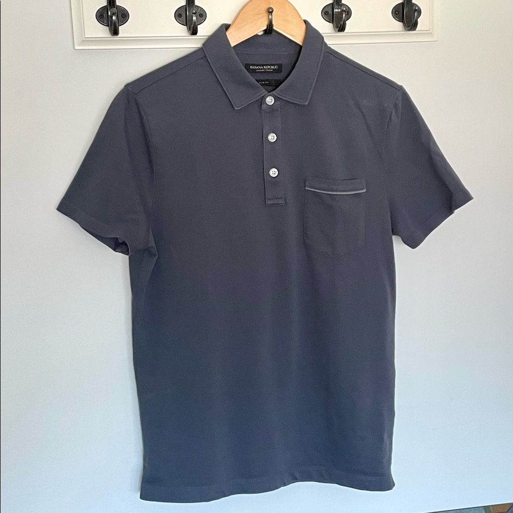 Banana Republic slim-fit, luxury touch polo shirt with pocket detail